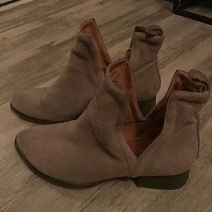 Jeffrey Campbell Oriely Booties